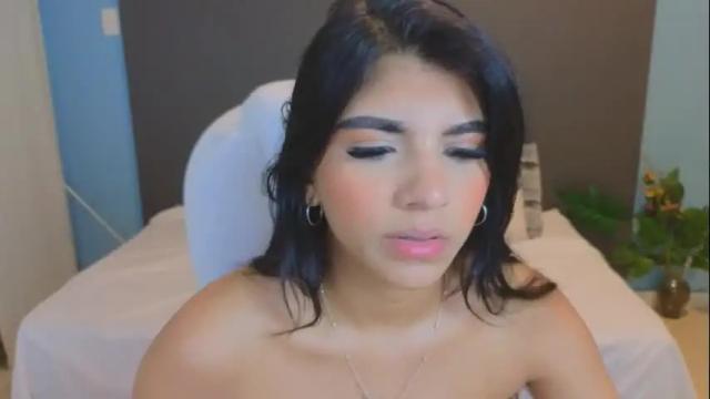 Image 10 of maiaa_ruiz Stream on Chaturbate on 2 months ago