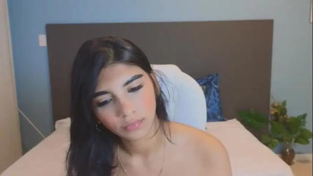 Image 4 of maiaa_ruiz Stream on Chaturbate on 1 month ago