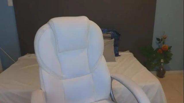 Image 4 of maiaa_ruiz Stream on Chaturbate on 1 month ago