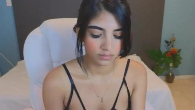 Image 7 of maiaa_ruiz Stream on Chaturbate on 1 month ago
