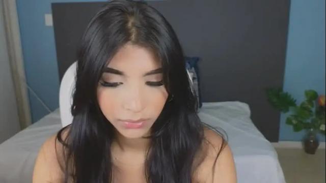 Thumbnail 1, maiaa_ruiz's Stream at Chaturbate, 1 month ago