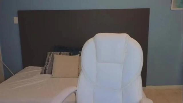 Image 12 of maiaa_ruiz Stream on Chaturbate on 1 month ago