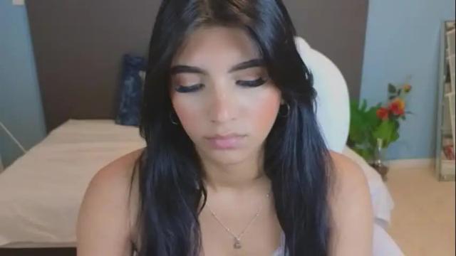Image 11 of maiaa_ruiz Stream on Chaturbate on 1 month ago