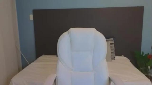 Image 4 of maiaa_ruiz Stream on Chaturbate on 1 month ago