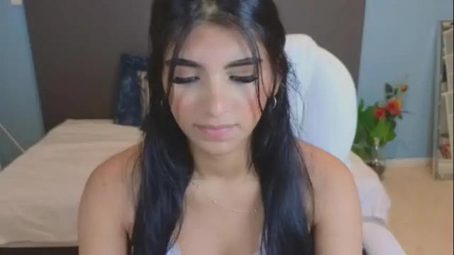 Thumbnail 3, maiaa_ruiz's Stream at Chaturbate, 1 month ago