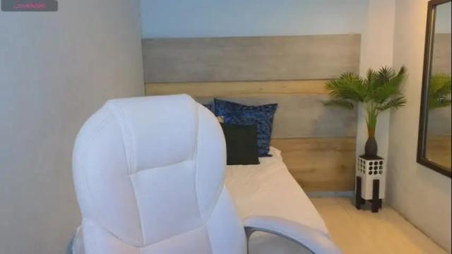 Image 12 of maiaa_ruiz Stream on Chaturbate on 6 days ago