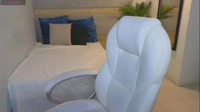 Image 6 of maiaa_ruiz Stream on Chaturbate on 5 days ago