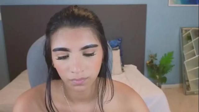 Image 12 of maiaa_ruiz Stream on Chaturbate on 3 months ago