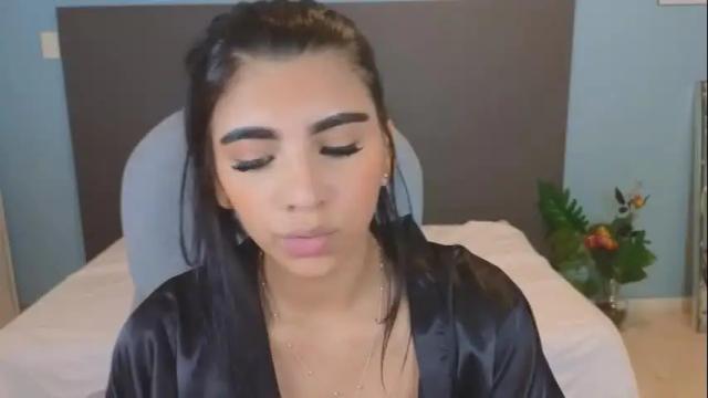 Image 12 of maiaa_ruiz Stream on Chaturbate on 2 months ago