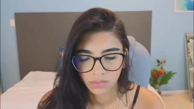 Thumbnail 1, maiaa_ruiz's Stream at Chaturbate, 2 months ago