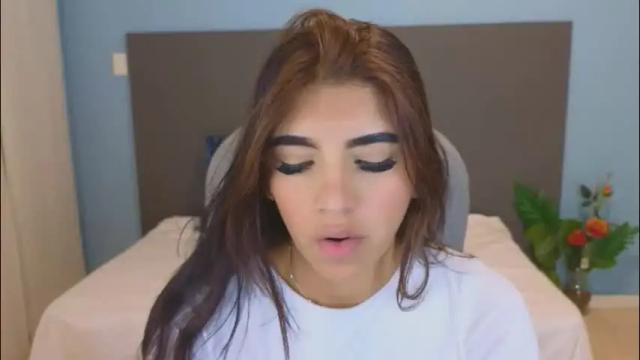 Thumbnail 1, maiaa_ruiz's Stream at Chaturbate, 1 month ago