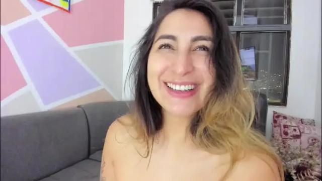 Image 6 of maiaconnor Stream on Chaturbate on 4 months ago