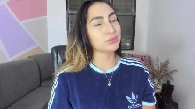 Image 8 of maiaconnor Stream on Chaturbate on 2 months ago