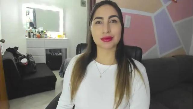 Image 3 of maiaconnor Stream on Chaturbate on 1 month ago