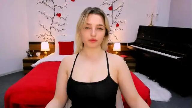 Image 6 of maiden_meow Stream on Chaturbate on 2 months ago