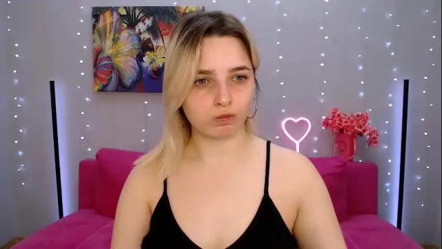 Image 3 of maiden_meow Stream on Chaturbate on 2 months ago
