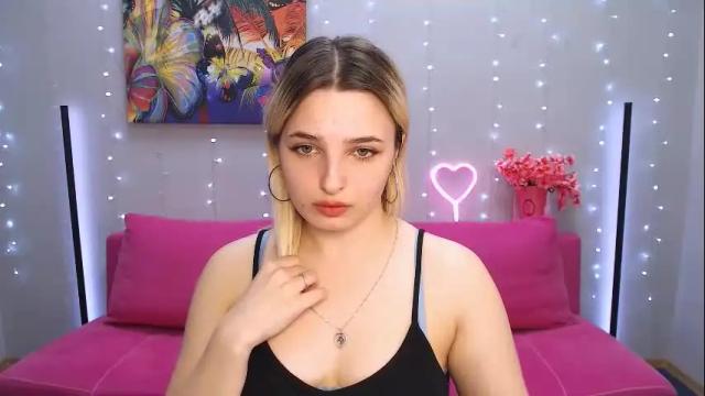 Image 11 of maiden_meow Stream on Chaturbate on 1 month ago