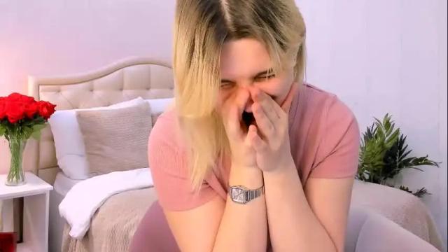 Image 12 of maiden_meow Stream on Chaturbate on 1 month ago