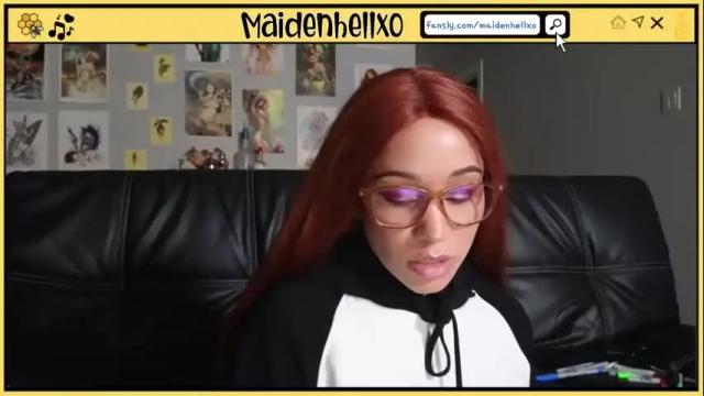 Image 3 of maidenhellxo Stream on Chaturbate on 16 months ago