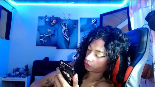 Image 11 of maidi_hot Stream on Chaturbate on 1 month ago