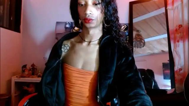 Image 10 of maidi_hot Stream on Chaturbate on 2 months ago