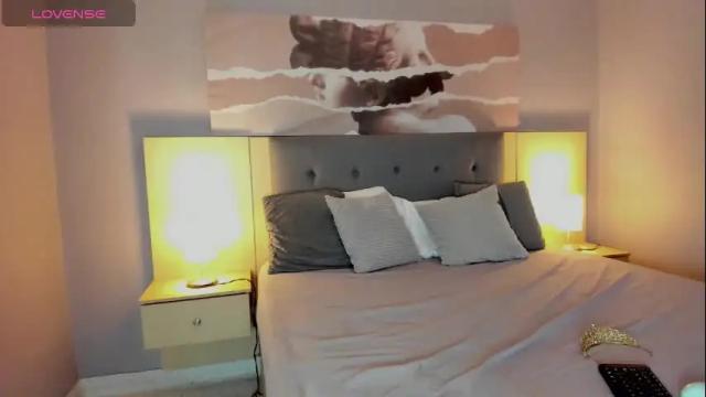 Image 12 of maiia_cute Stream on Chaturbate on 4 days ago