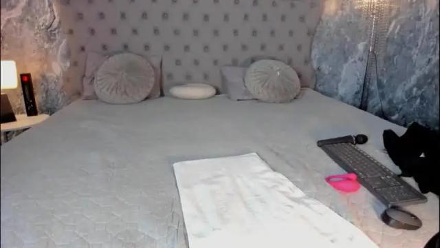 Image 8 of maiia_cute Stream on Chaturbate on 1 month ago