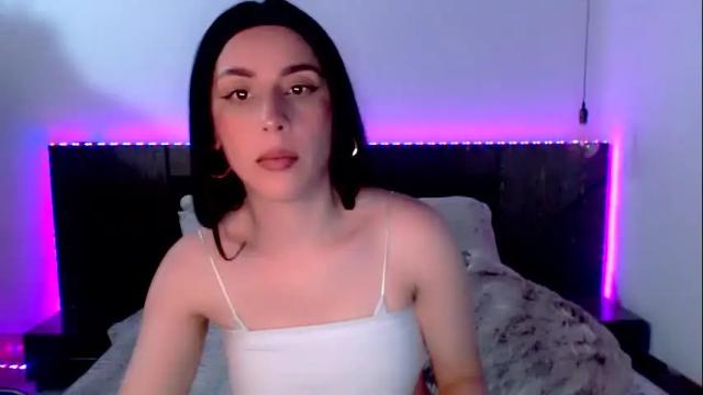 Image 2 of maiiakim2 Stream on Chaturbate on 22 months ago