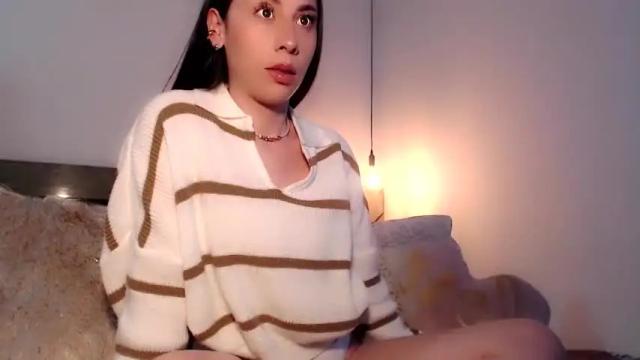 Image 3 of maiiakim2 Stream on Chaturbate on 21 months ago