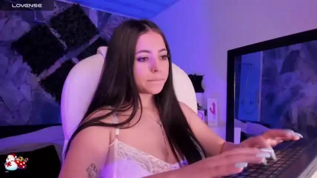 Image 4 of maiiitee_ Stream on Chaturbate on 17 months ago