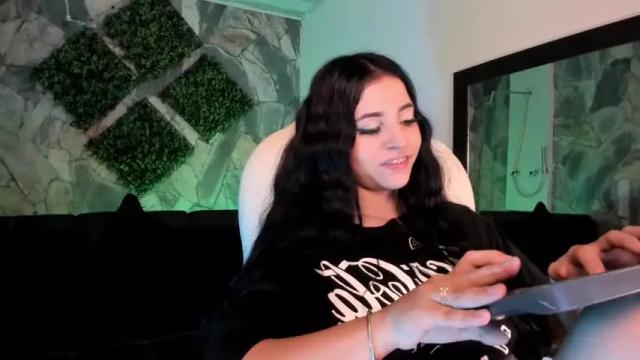 Image 2 of maiiitee_ Stream on Chaturbate on 15 months ago