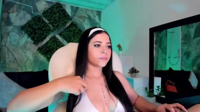 Image 3 of maiiitee_ Stream on Chaturbate on 15 months ago