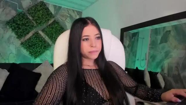 Image 3 of maiiitee_ Stream on Chaturbate on 14 months ago