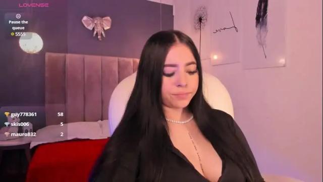 Image 8 of maiiitee_ Stream on Chaturbate on 1 month ago