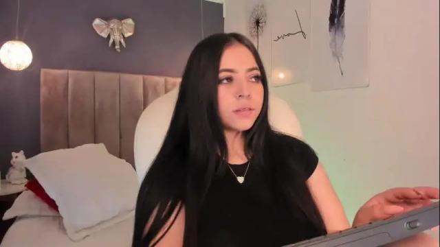 Image 3 of maiiitee_ Stream on Chaturbate on 1 month ago