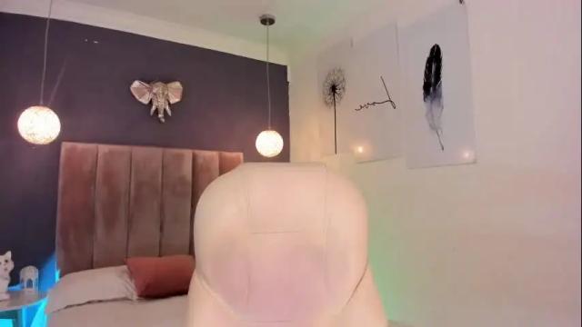 Image 7 of maiiitee_ Stream on Chaturbate on 9 days ago