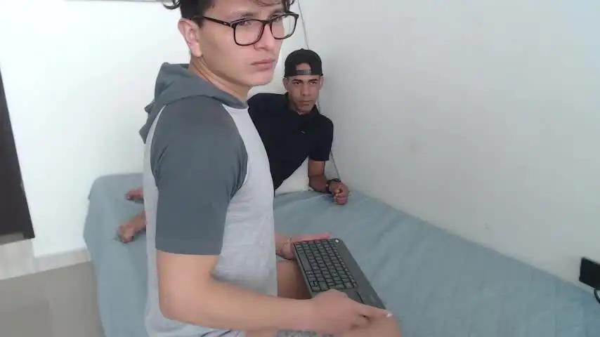 maiky_andres Chaturbate