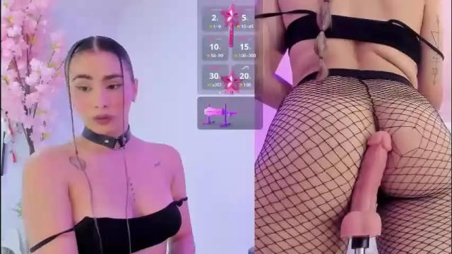 Image 3 of maily_zans Stream on Chaturbate on 21 days ago