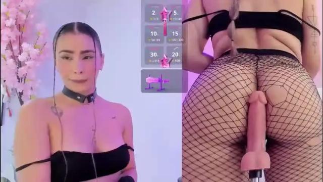Image 6 of maily_zans Stream on Chaturbate on 21 days ago
