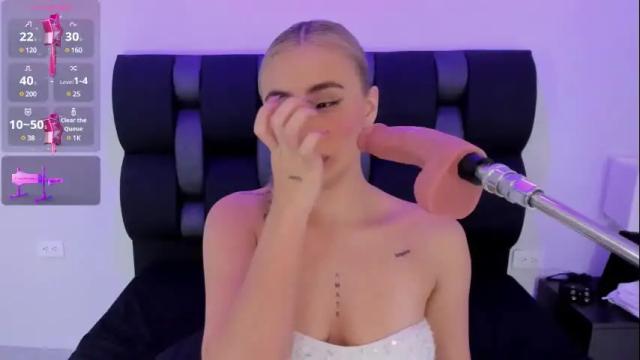 Image 2 of maily_zans Stream on Chaturbate on 1 month ago
