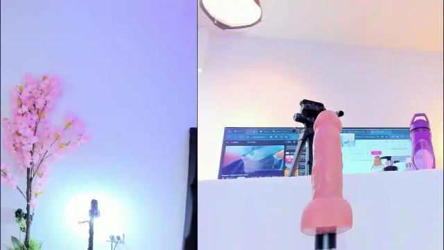 Image 6 of maily_zans Stream on Chaturbate on 1 month ago