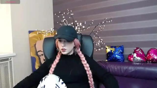 Image 11 of mailyangel Stream on Chaturbate on 14 months ago