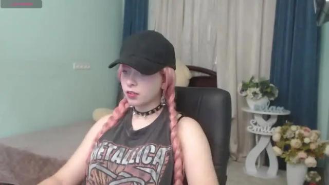 Image 3 of mailyangel Stream on Chaturbate on 13 months ago