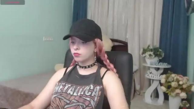Image 4 of mailyangel Stream on Chaturbate on 13 months ago