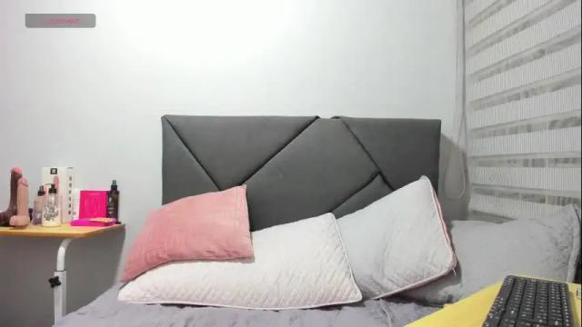Image 7 of mailyn_baker Stream on Chaturbate on 1 month ago