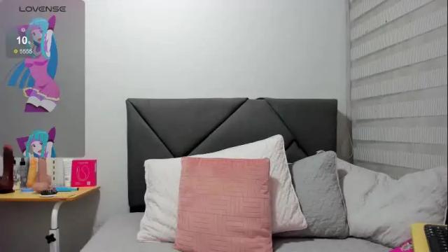 Image 12 of mailyn_baker Stream on Chaturbate on 1 month ago