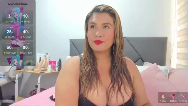 Image 3 of mailyn_baker Stream on Chaturbate on 17 days ago