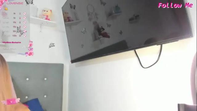 Image 3 of mailyn_baker Stream on Chaturbate on 2 months ago