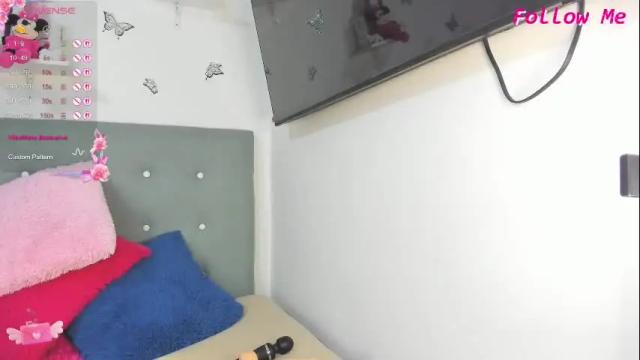 Image 4 of mailyn_baker Stream on Chaturbate on 2 months ago