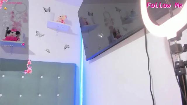 Image 2 of mailyn_baker Stream on Chaturbate on 1 month ago